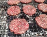 Foto del paso 4 de la receta: Hamburguesa a la parrilla