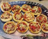 Mini pizzácskák recept fázis 1 fotója