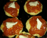 Foto del paso 4 de la receta: Bombas express de polenta rellenas de queso