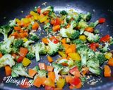 A picture of step 3 of Broccoli Pulao.
