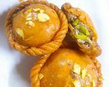 A picture of step 13 of Chandrakala mithai.