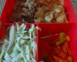 Foto langkah ke 2 dari resep Soto ayam santan bumbu instan.