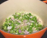 Foto del paso 4 de la receta Marmitako con atún y gambas en olla cocotte