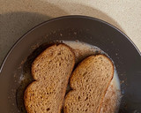 Foto del paso 2 de la receta: Tostadas francesas, desayuno saludable