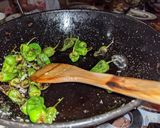 A picture of step 5 of Padrón peppers.