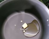 A picture of step 2 of Sweet Corn Soup.