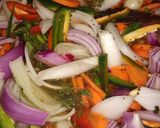 Foto del paso 5 de la receta: Verduras y cueritos en vinagre 🤤😋