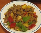 Foto langkah ke 3 dari resep Oseng Usus dan Paprika.