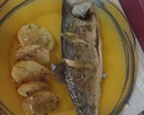 Foto del paso 6 de la receta: Dorada o lubina al horno con crema de salsa de pescado
