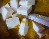 A picture of step 4 of Rani Palak Paneer.