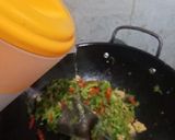 Foto langkah ke 5 dari resep Tumis pare sehat.