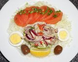 A picture of step 3 of Avocado Stuffed with Mackerel Salad.