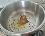 A picture of step 1 of Dudhi bataka nu shak.