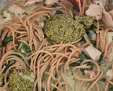 Foto del paso 4 de la receta: Spagetti- cremoso de pesto con pollo y Bacon