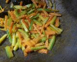Foto langkah ke 7 dari resep Acar Kuning Timun Wortel.