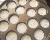 Foto langkah ke 3 dari resep Khanom Krok/Serabi mini Thailand.