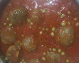 Foto del paso 3 de la receta: Salsa con albóndigas