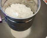 A picture of step 1 of German cheesecake.