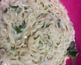Foto langkah ke 2 dari resep Sosis Mie Gulung Gulung.