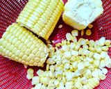 Hình bước làm 1 của món Canh mướp với bắp