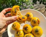 Hình bước làm 3 của món Bánh bí đỏ nhân phômai