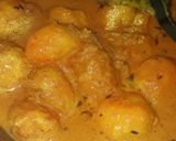 A picture of step 4 of Dum aaloo.