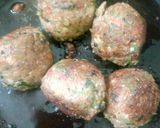 A picture of step 4 of Vegetable kofta curry.