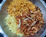 A picture of step 6 of Cornflakes Chevdo / Chivda.