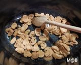 Une image de l'étape 3 de Noix de Saint-Jacques ciboulette et ail des ours au Cook Expert.