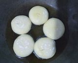 Foto langkah ke 5 dari resep Bomboloni isi cokelat.