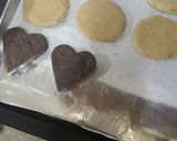 A picture of step 9 of Eggless Vanilla and Chocolate Cookies.