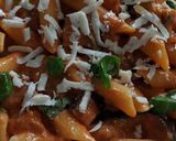 Une image de l'étape 10 de Pasta alla Norma et ricotta salata (ricotta salée).