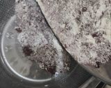 Foto langkah ke 5 dari resep Chocolate Cake.