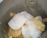 Foto langkah ke 4 dari resep Marmer Cake Imut.