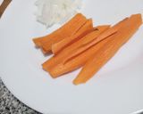 Foto del paso 1 de la receta: Berenjena rellena con pechuga sobrante
