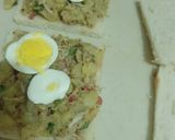 A picture of step 7 of Boiled eggs n chicken veggies sandwiches 🥪🥪🥪.