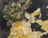 Foto langkah ke 2 dari resep Nasgor teri kemiri.