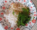 Foto langkah ke 5 dari resep Pho (Vietnamese Soup).