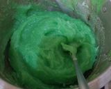 Foto langkah ke 2 dari resep Bubur Singkong Pandan.