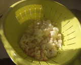 Foto del paso 3 de la receta: Tortilla de coliflor rellena de queso 🥦 🧀