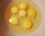 Foto del paso 16 de la receta: Tortilla cuajada de patatas, ajos, perejil y jengibre