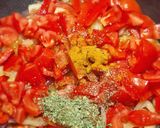 Tarhonyás lecsó (vegán) recept fázis 2 fotója