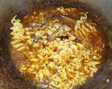 Foto langkah ke 3 dari resep Sarden mie goreng.