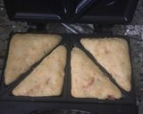 A picture of step 5 of Semolina Toast.