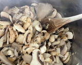 Foto del paso 3 de la receta: Risotto setas y trufa