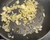 A picture of step 3 of Deany's spaghetti carbonara.