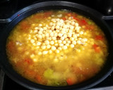 Foto del paso 3 de la receta: Guiso de garbanzos y judías con costillas de cerdo