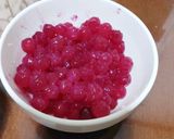 A picture of step 1 of Ginataang Bilo Bilo.