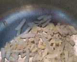 Foto del paso 3 de la receta: Potaje de garbanzos y lentejas con jamón