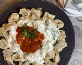 صورة لخطوة 5 من وصفة شيش برك باللبن والصلصة 🍅